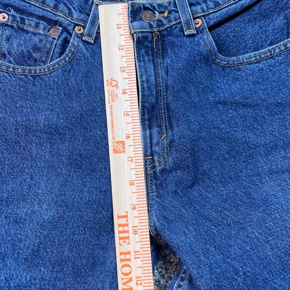 Vintage Levi's 560 Women's 24x29 Loose Fit Straight Jeans Made USA Dark Wash 90s - Picture 6 of 10